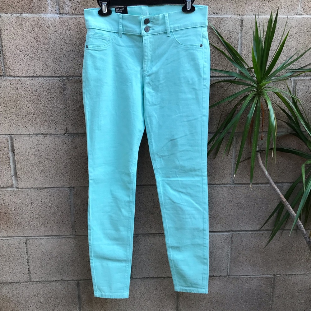 NWT New York & Company High Waist Skinny L…